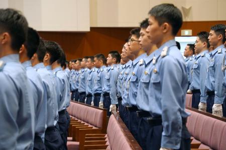 警視庁警察学校で入校式 俳優から転職も｜秋田魁新報電子版