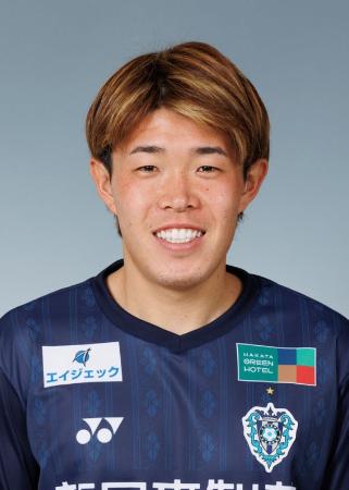 福岡・安藤、ザンクトパウリ移籍 長身のセンターバック、独1部へ