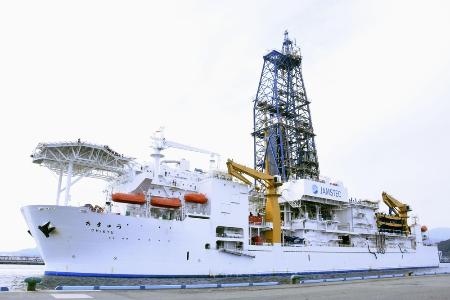 日米、レアアース確保へ共同出資 南鳥島沖海底5千m超の開発事業