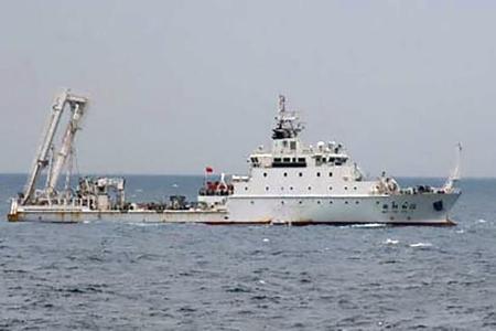 中国船尖閣沖で海洋調査か 再びEEZに、海保が中止要求｜秋田魁新報