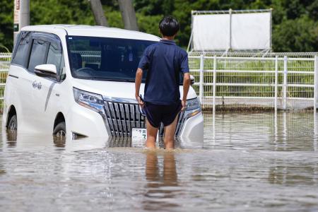 豪雨被災車「1万台」対応続く カーシェア無料提供も、千葉｜秋田魁